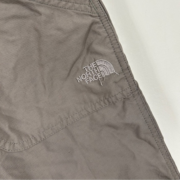 The North face cropped shorts  pants women 14 - Picture 2 of 13